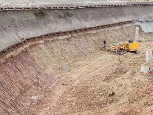 于都基坑边坡加固